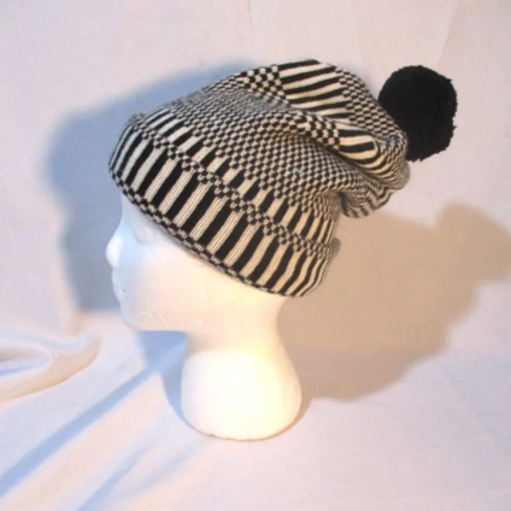LUCIEN PELLAT-FINET POMPOM CASHMERE HAT Cap Beanie - Picture 1 of 7